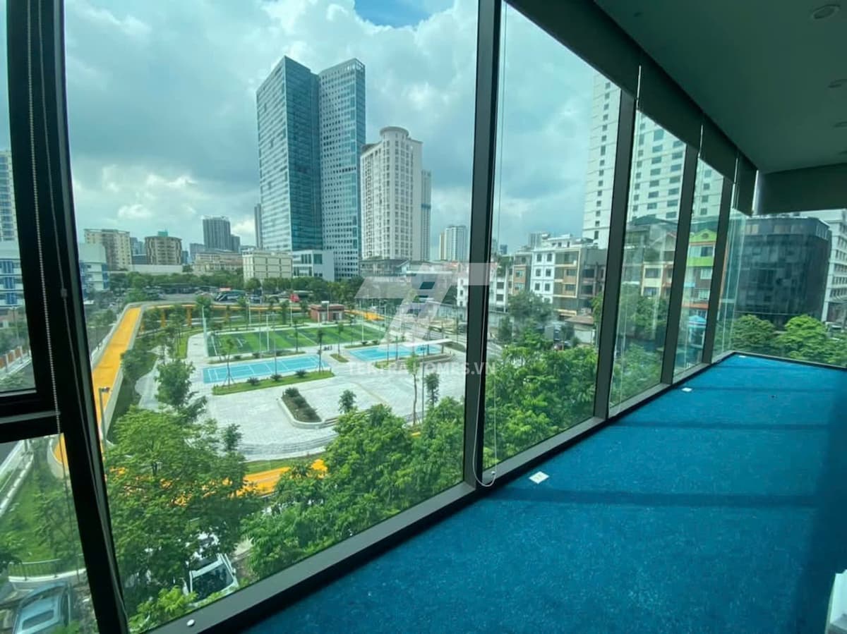 Cho thuê văn phòng view đẹp tại Nguyễn Thị Duệ, Yên Hòa
