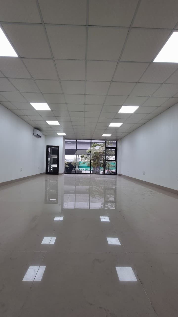 Cho thuê văn phòng đường Phạm Văn Đồng