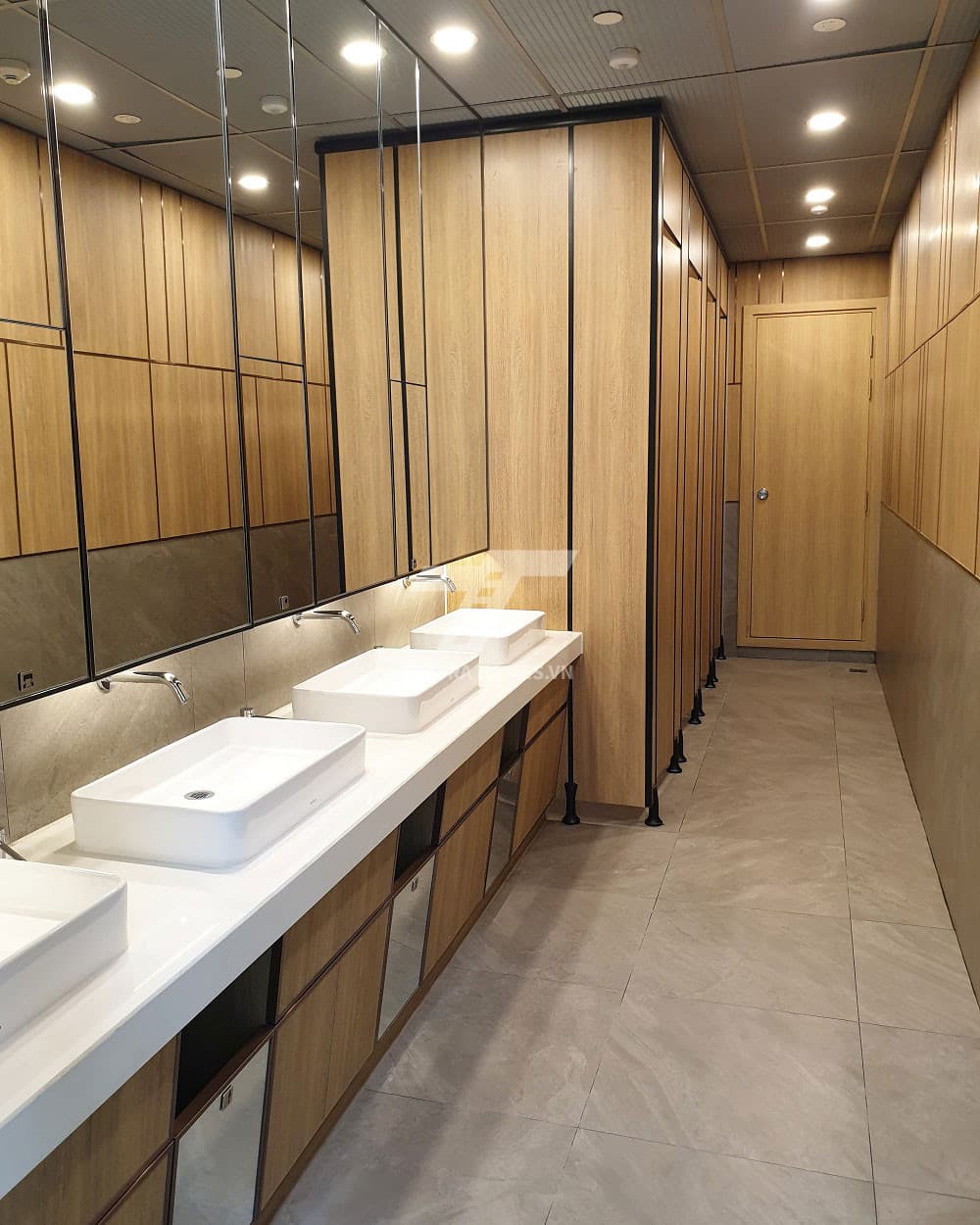 Tòa văn phòng hạng A - Capital Place 29 Liễu Giai
