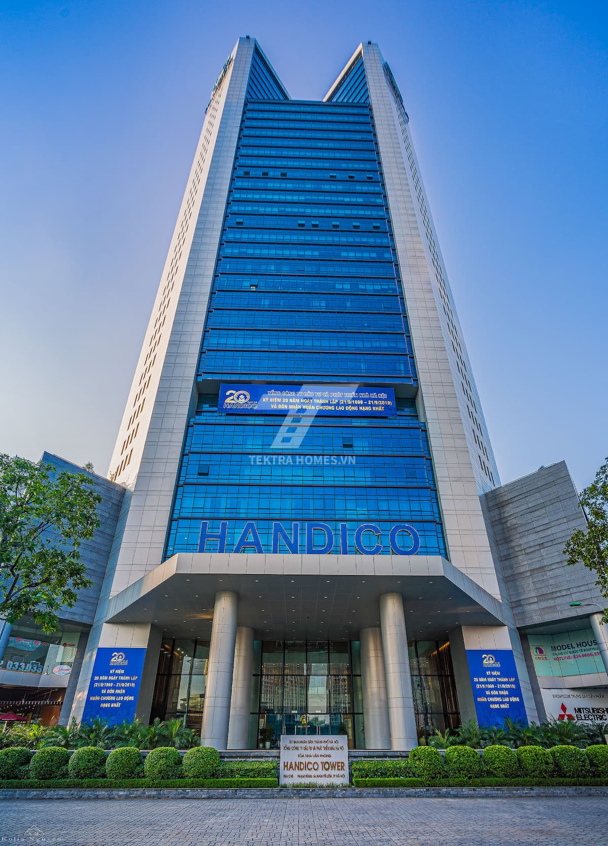 Tòa văn phòng Handico Tower Phạm Hùng