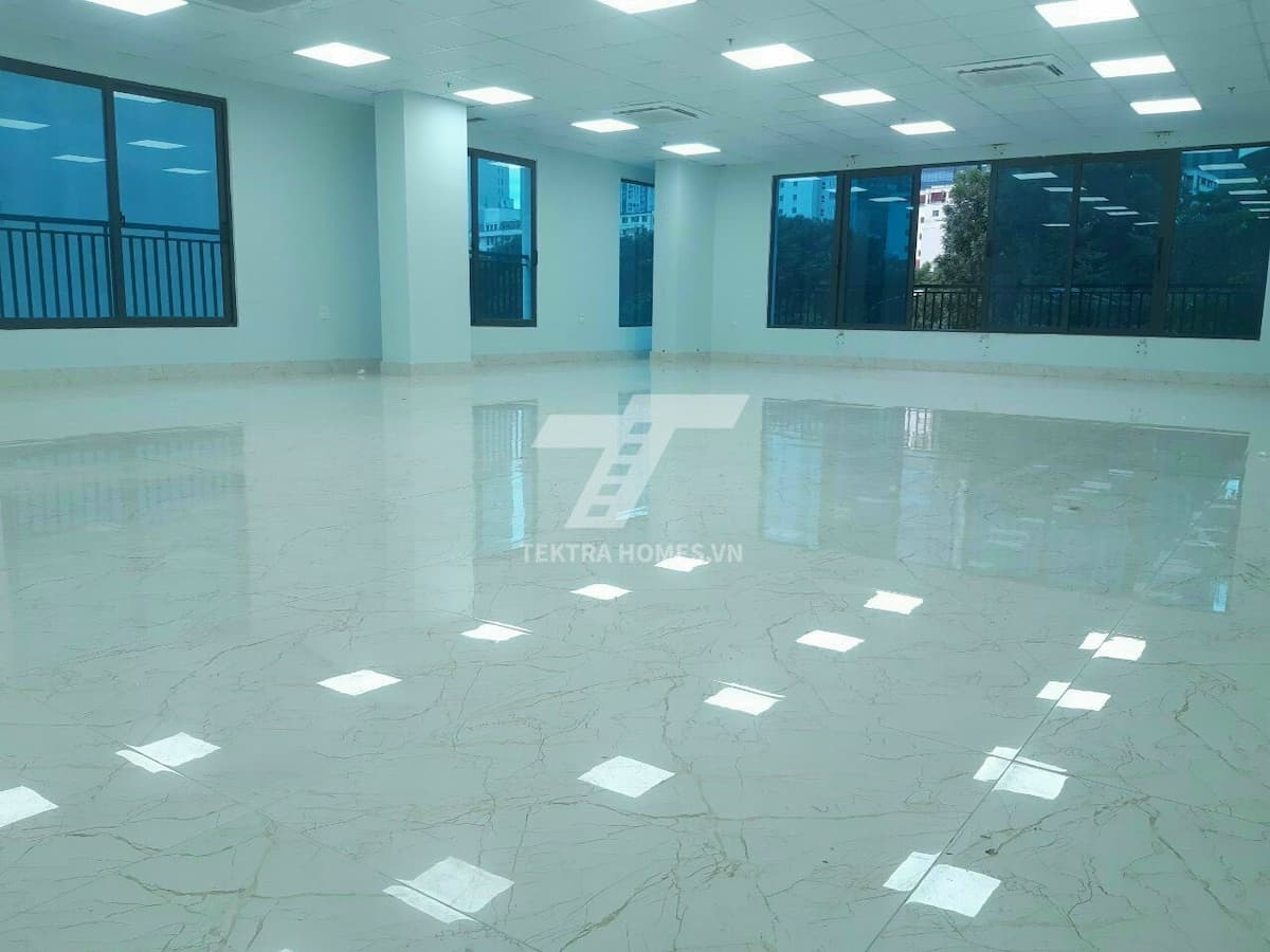 Cho thuê văn phòng view công viên ngay Mễ trì Hạ
