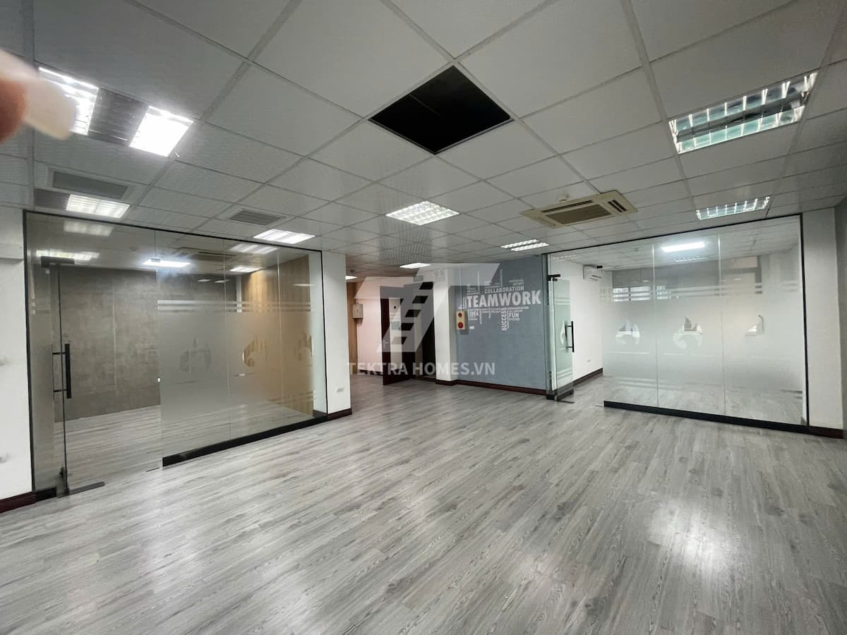 Cho thuê văn phòng giá rẻ phố Duy Tân