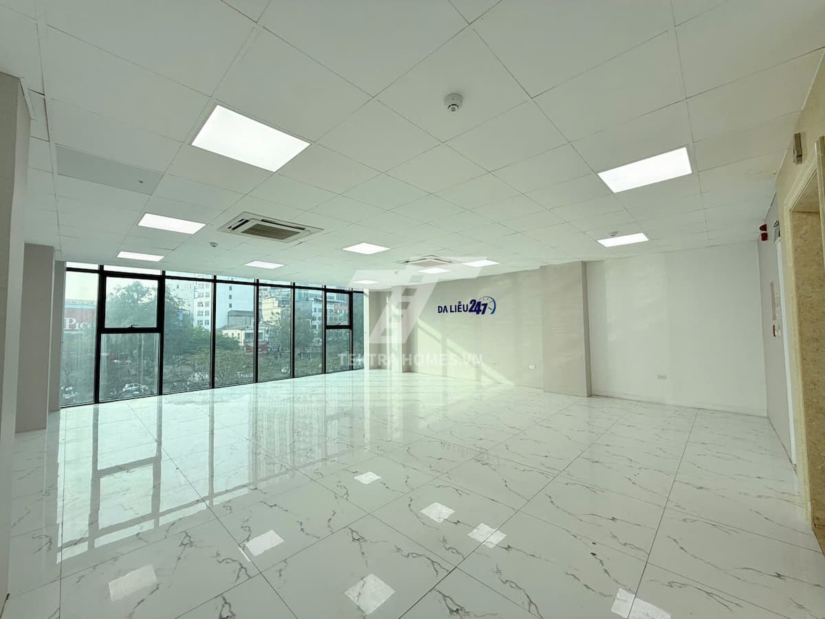 Cho thuê văn phòng mặt đường Nguyễn Khang