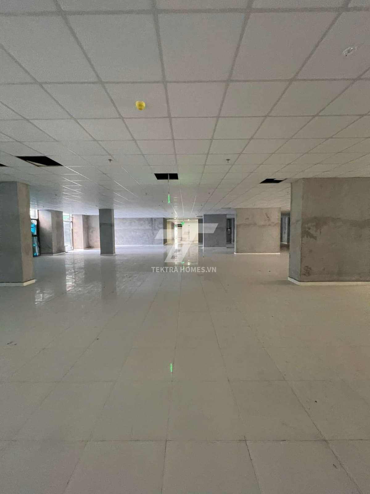 Cho thuê văn phòng tại tòa Việt Đức Complex