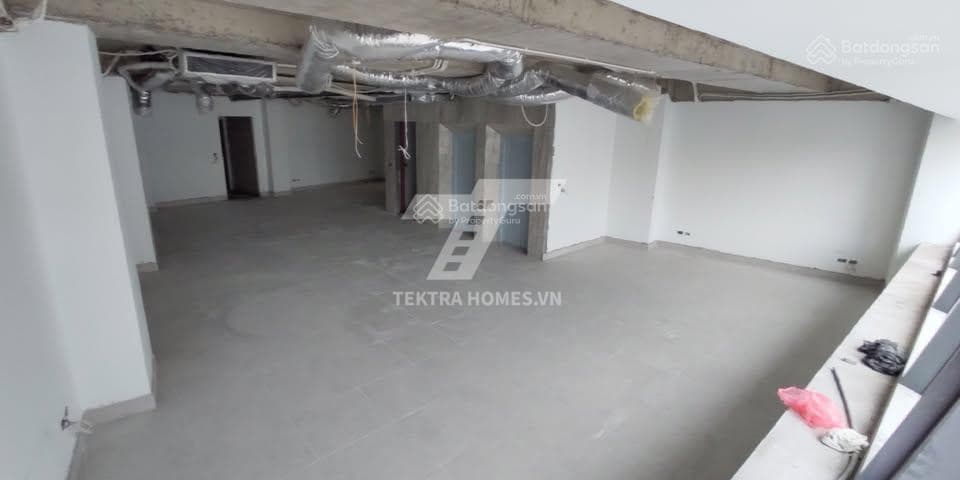 Cho thuê nguyên căn phố khúc thừa dụ