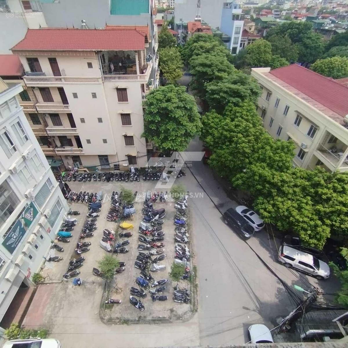 Cho thuê văn phòng lô góc 3 mặt thoáng đường Trần Vỹ