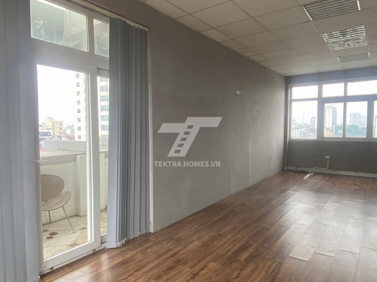 Cho thuê văn phòng mặt đường Hoàng Quốc Việt