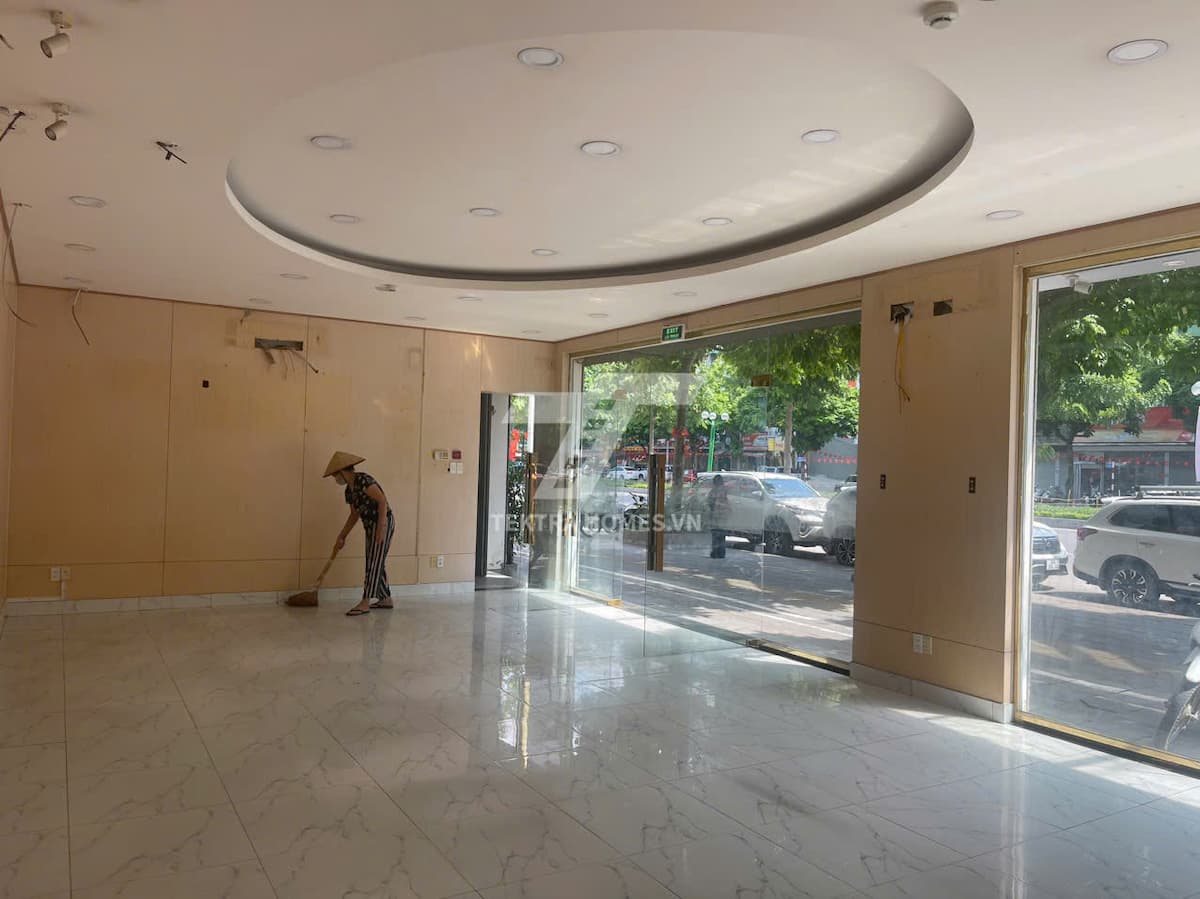 Cho thuê nhà , văn phòng đường Nguyễn văn Huyên