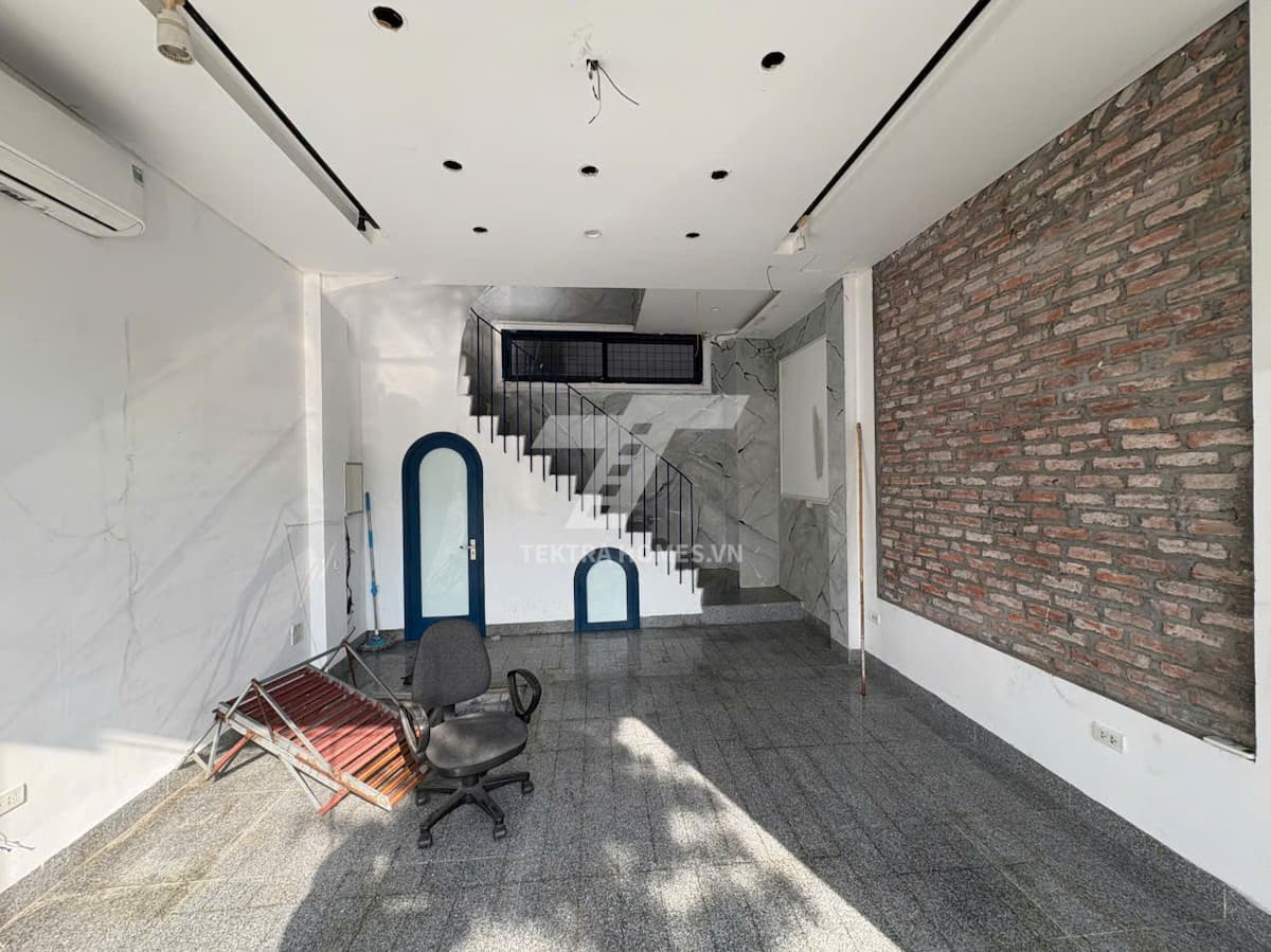 Cho thuê nguyên căn Nguyễn văn HUyên