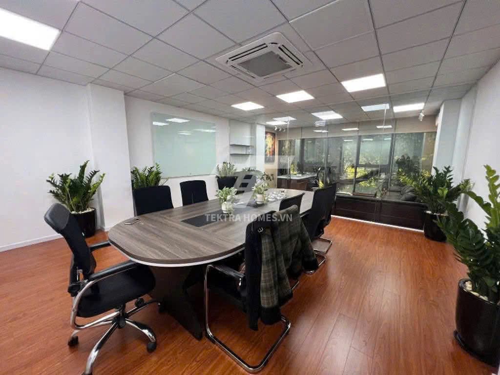 Cho thuê văn phòng đường Chùa láng