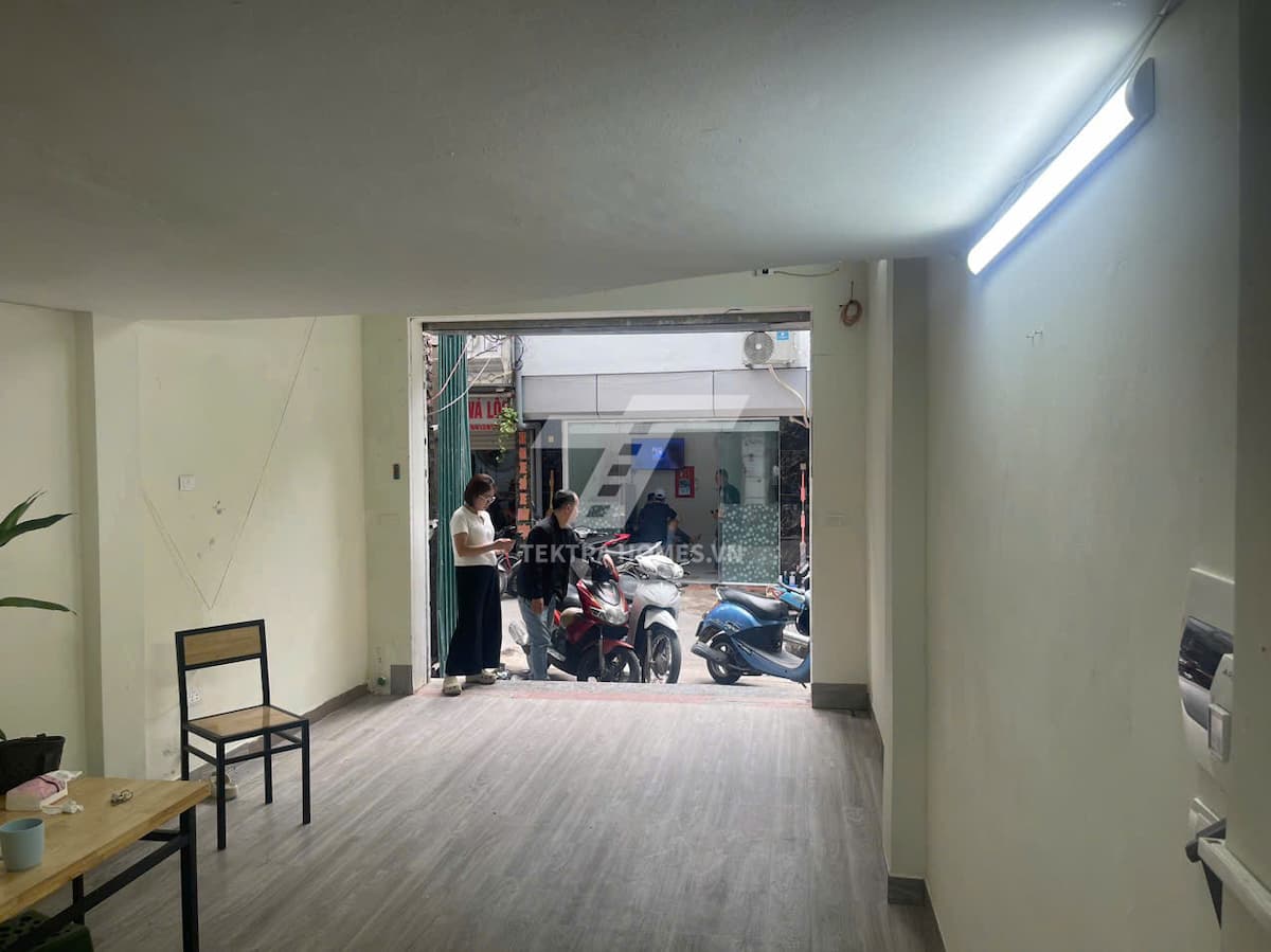 Cho thuê mặt bằng kinh doanh phố VŨ Hữu