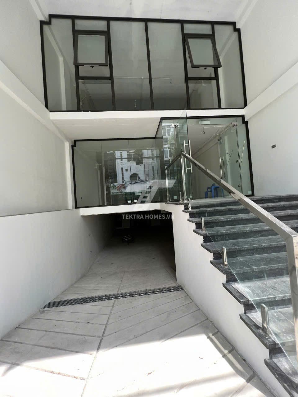 Cho thuê mặt bằng kinh doanh và văn phòng phố Hoàng văn Thái