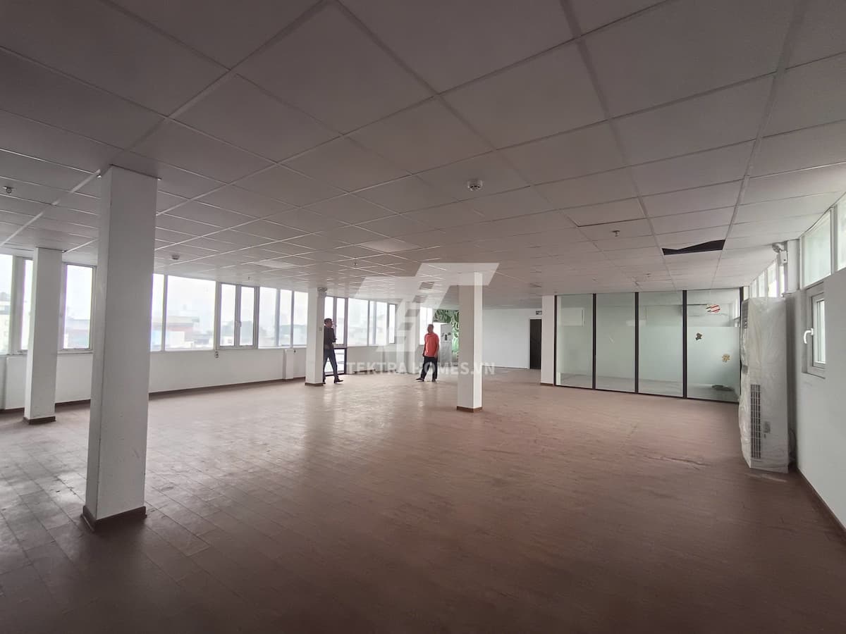 Cho thuê văn phòng đường Nguyễn Khang có thẩm duyệt PCCC