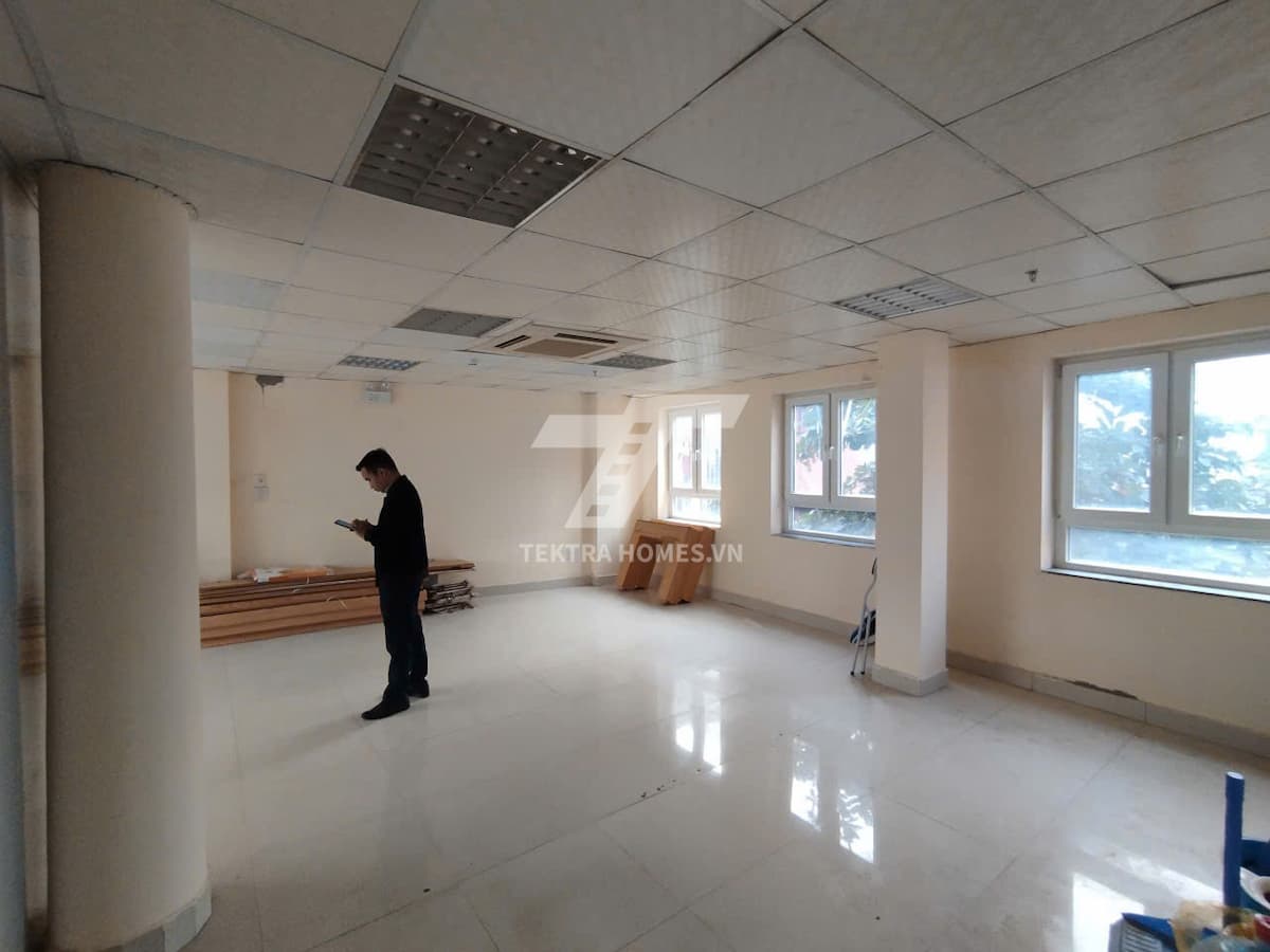 Cho thuê văn phòng đường Nguyễn Khang có thẩm duyệt PCCC