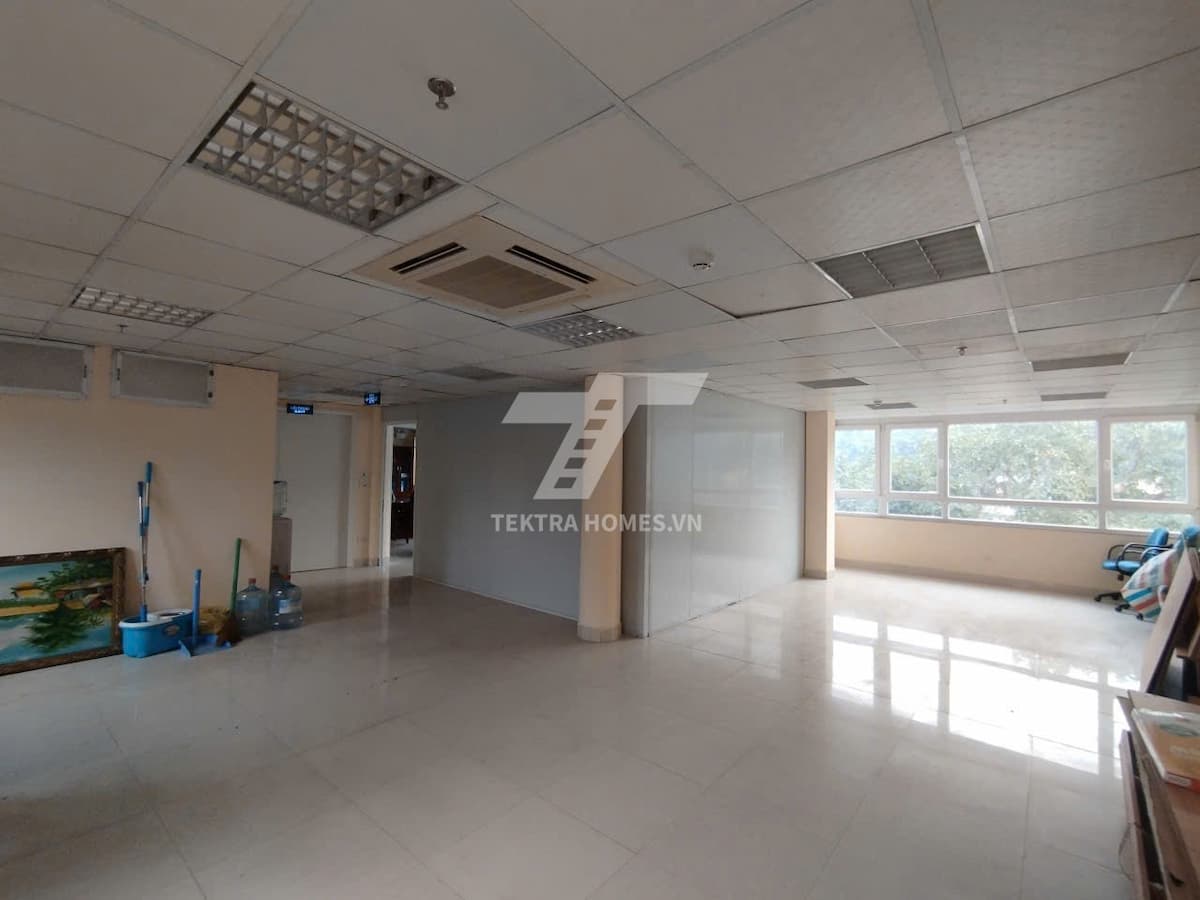 Cho thuê văn phòng đường Nguyễn Khang có thẩm duyệt PCCC