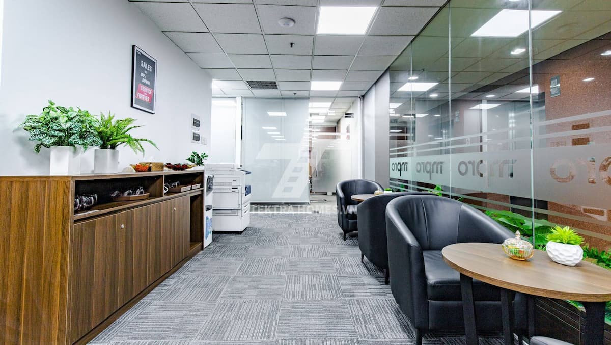 Cho thuê văn phòng Coworking tòa CEO Phạm Hùng