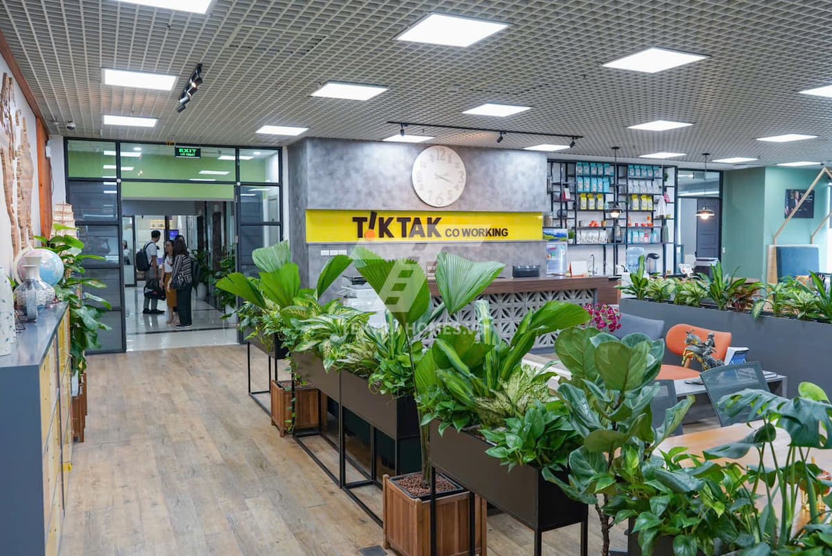 Cho thuê văn phòng trọn gói sang trọng tòa Diamond Flower