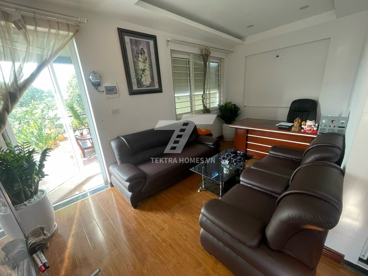 Cho thuê văn phòng tại mặt đường Tây Sơn