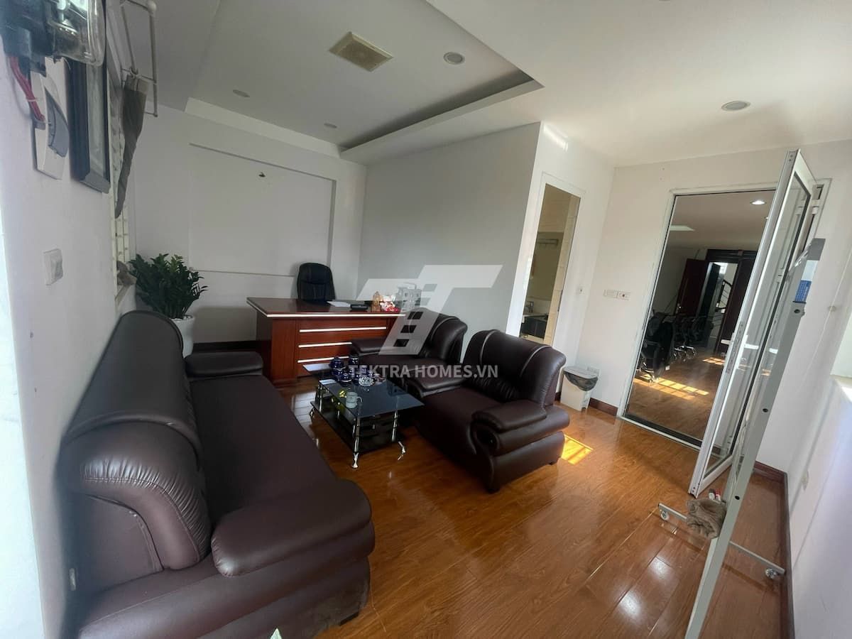 Cho thuê văn phòng tại mặt đường Tây Sơn