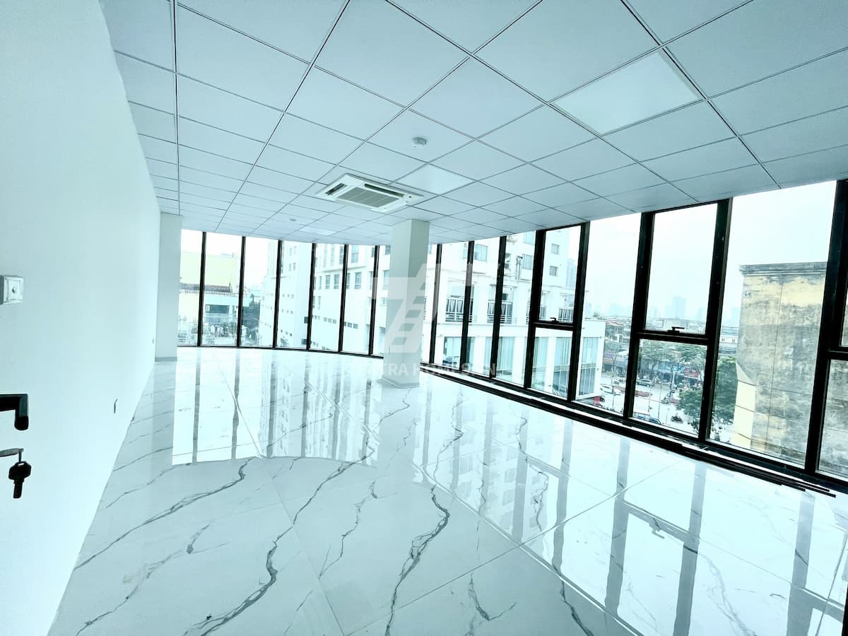 Cho thuê văn phòng full kính rất đẹp ngõ 106 Hoàng Quốc Việt