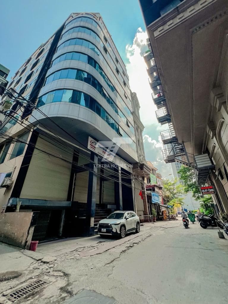 Cho thuê nguyên căn trục đường Lê Đức Thọ