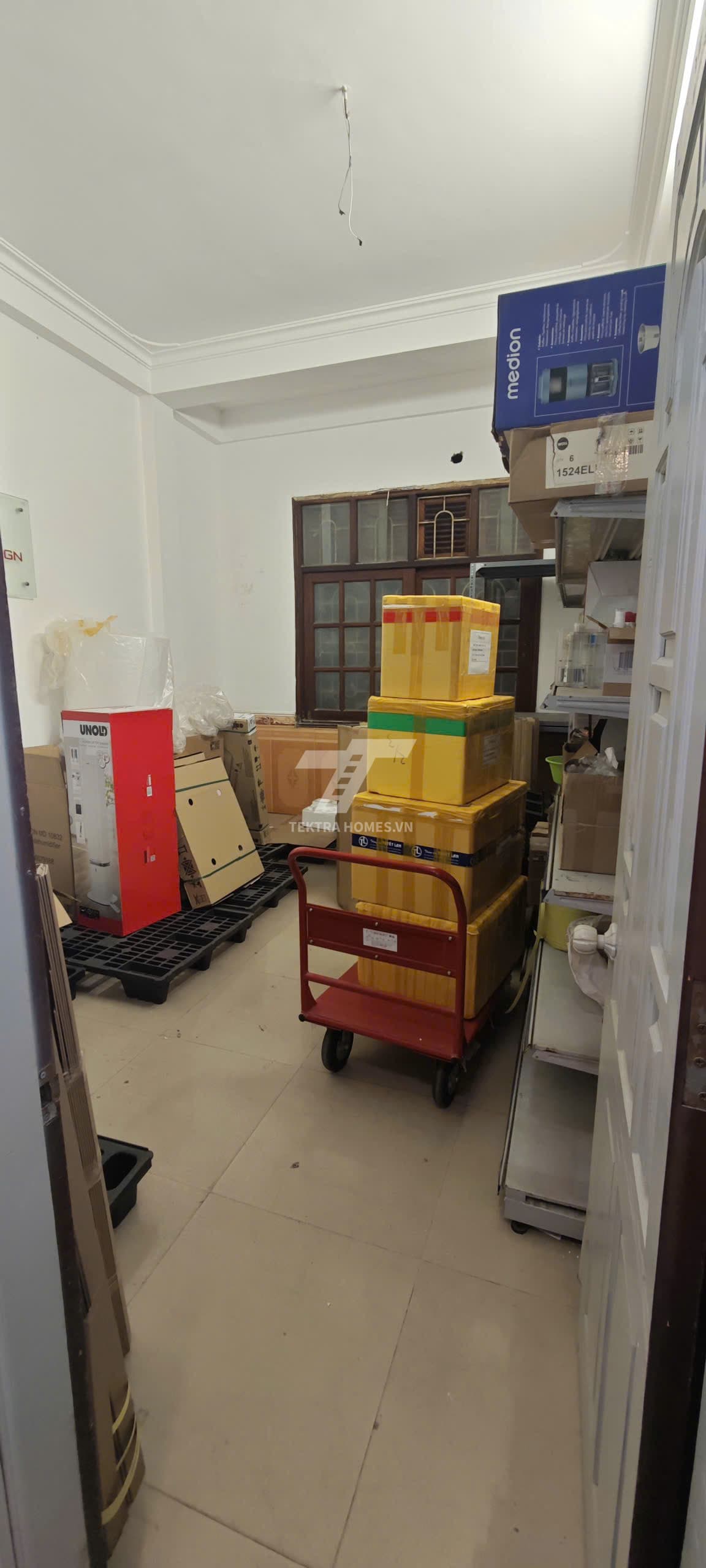 Cho thuê mặt bằng kinh doanh Cầu Giấy | 99 Hoàng Quốc Việt