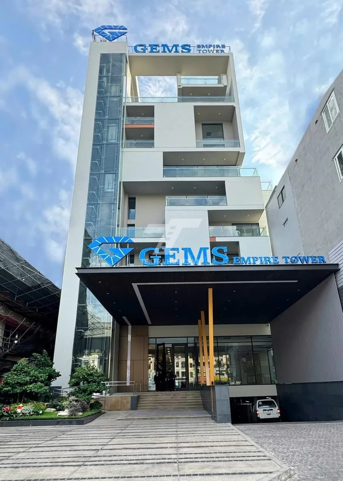 Cho thuê văn phòng hạng C | Gems Empire Tower | 201 Trường Chinh