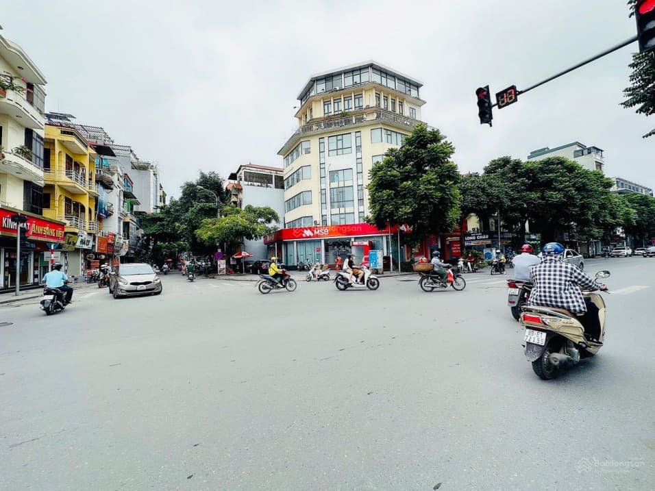 Hoàng Văn Thái